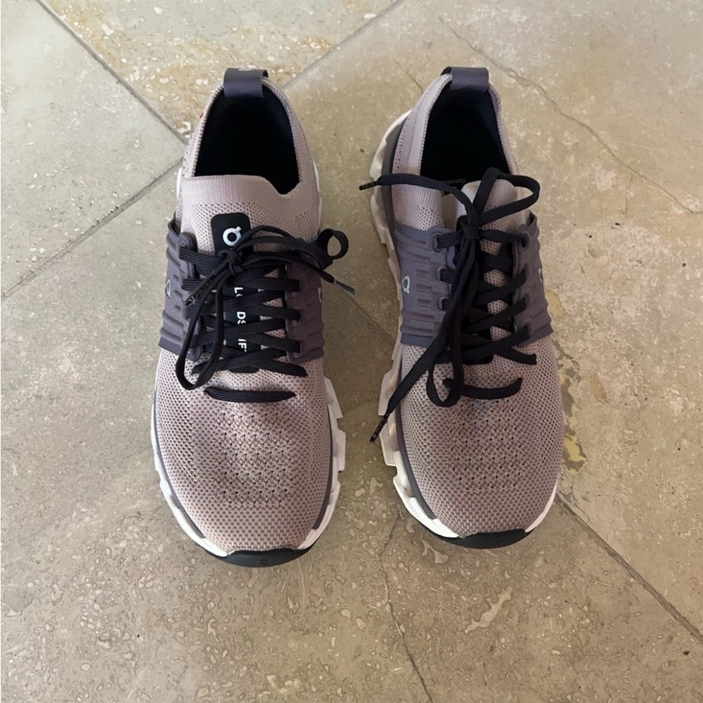 On Cloudswift 3 Womens Shoes Size US 7.5 EUR 38.5 - Picture 2 of 5